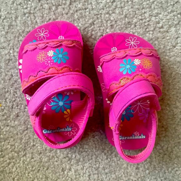Garanimals Shoes Garanimals Girls Velcro Sandals Poshmark